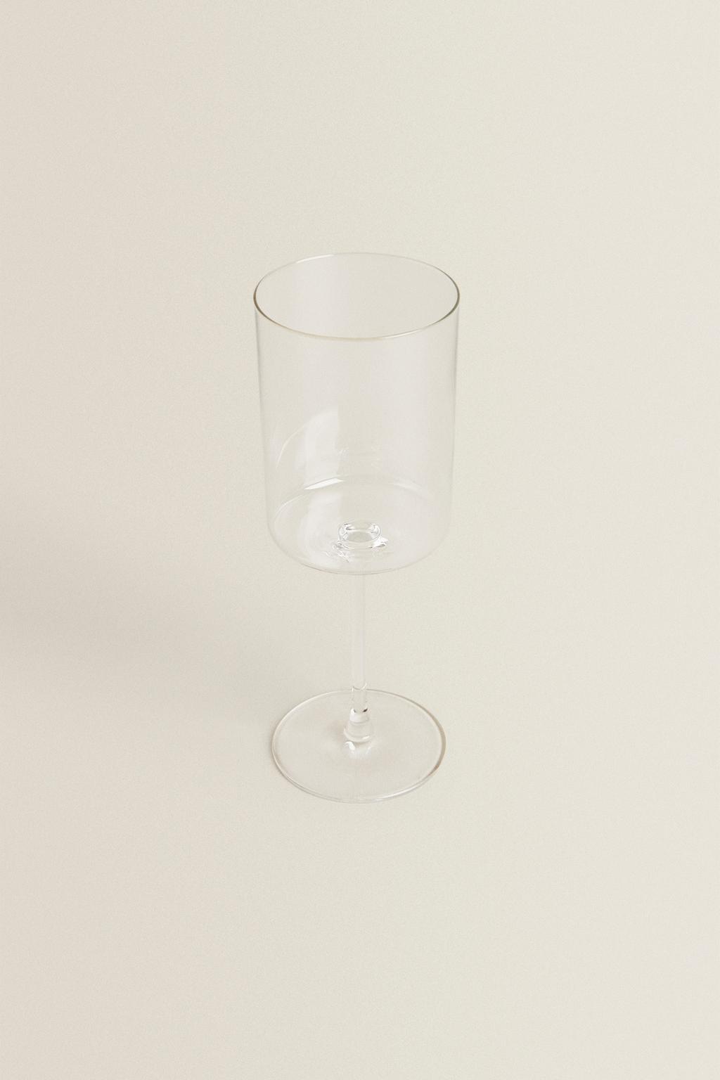 Винный бокал из чистого кристалла