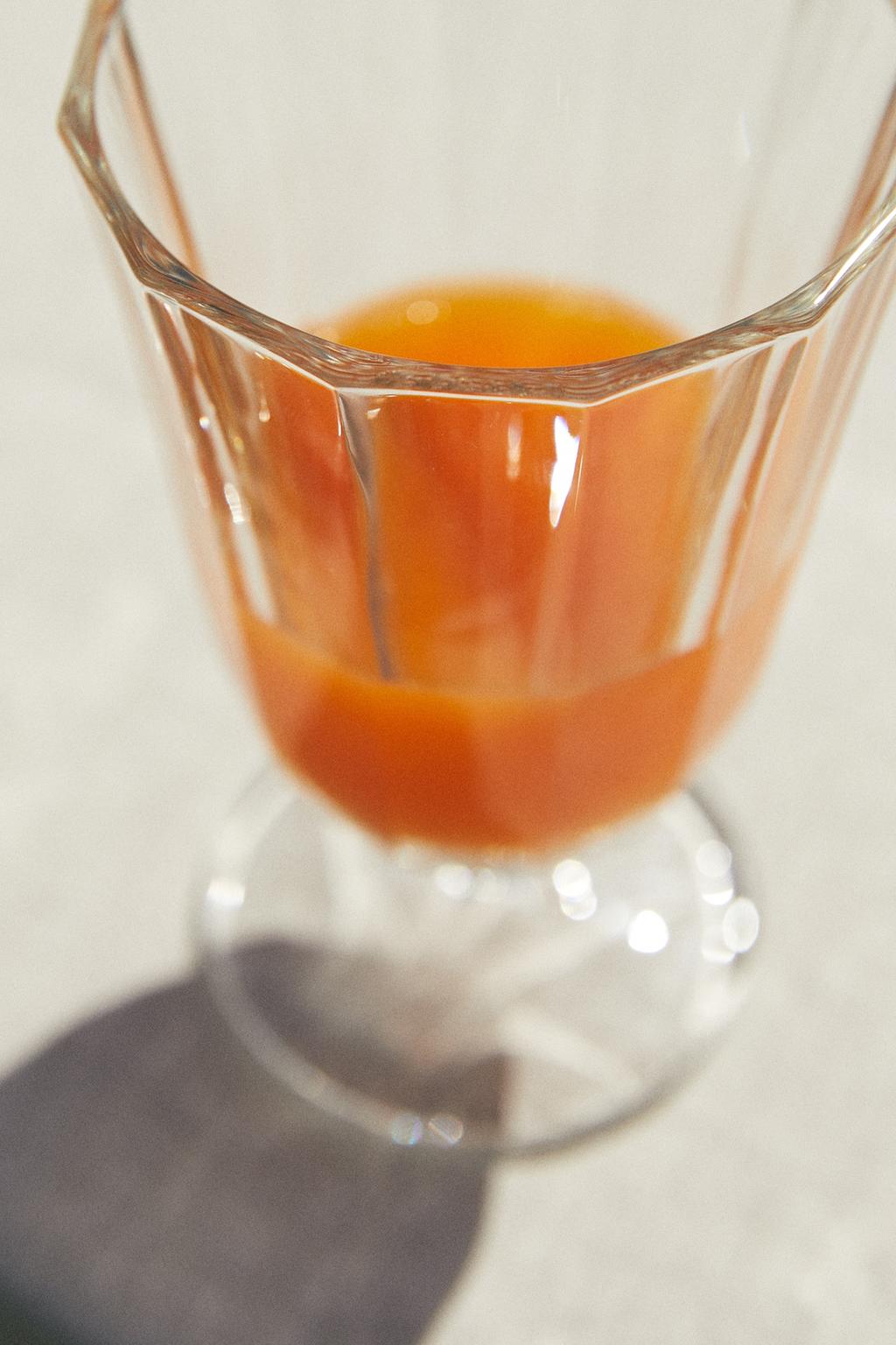 Стакан со стеклом с фасетированным рельефом