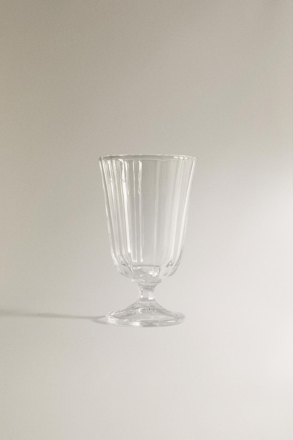 Стакан со стеклом с фасетированным рельефом