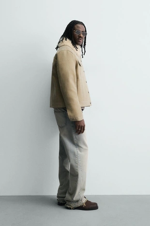 Комбинированная хлопковая куртка с эффектом меха- Заказать в России