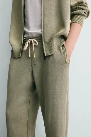 Брюки из рельефного трикотажа- Заказать в России