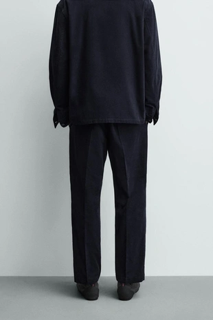 Брюки REGULAR FIT из легкой вельветовой ткани- Заказать в России