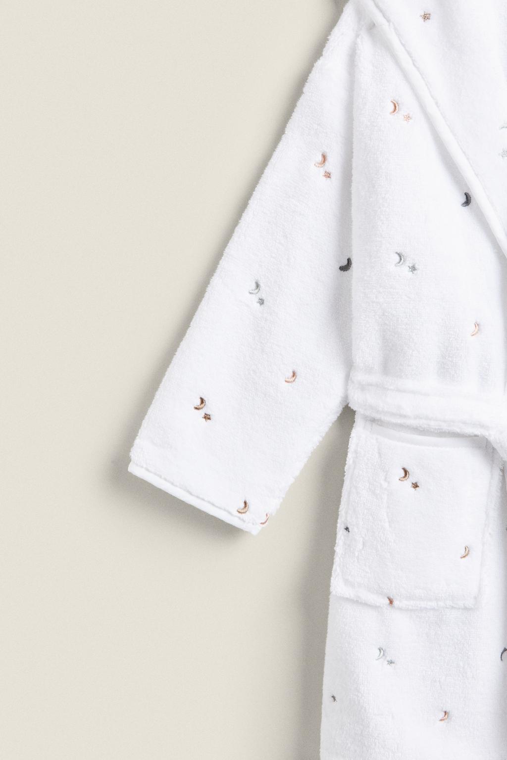 Детский халат с луной и звездой