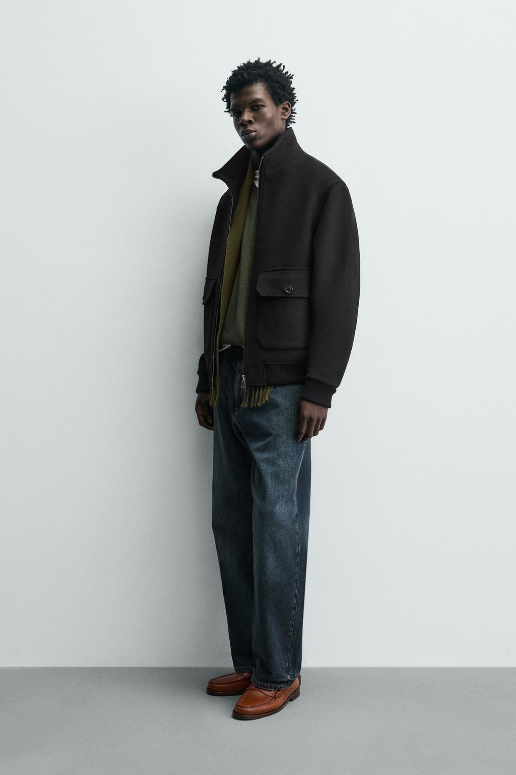 КУРТКА КЛАССИЧЕСКОГО КРОЯ С КАРМАНАМИ