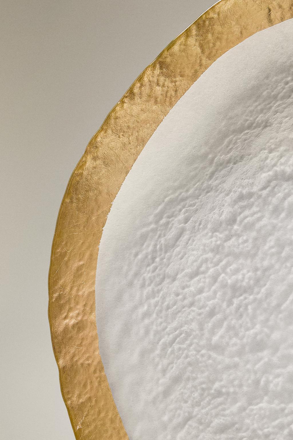 Стеклянная подставка с золотым краем