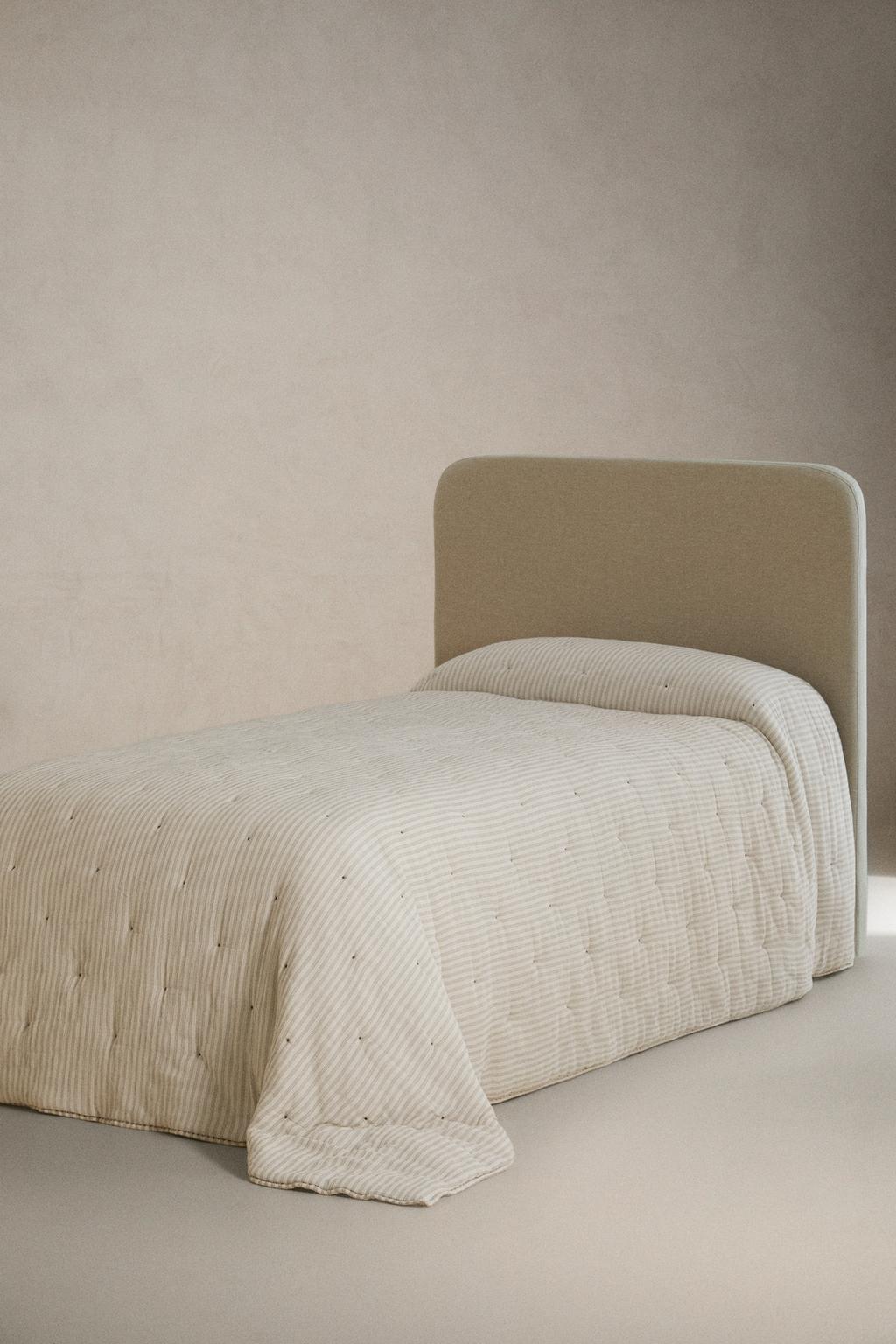 Детское хлопковое одеяло с тонкими полосками