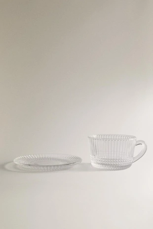 Стеклянная чашка с рельефным геометрическим узором- Заказать в России