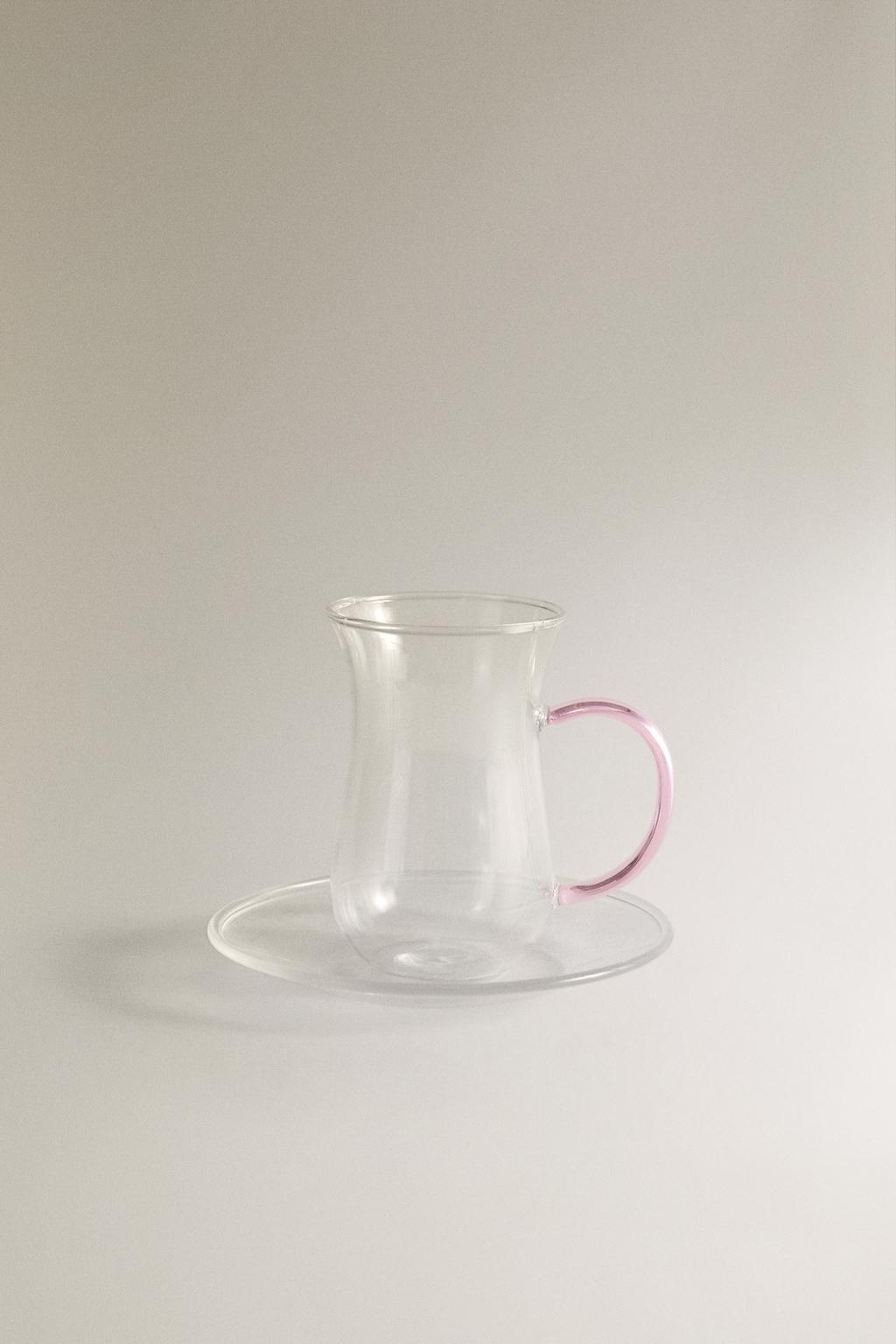 Стакан и блюдце из боросиликатного стекла