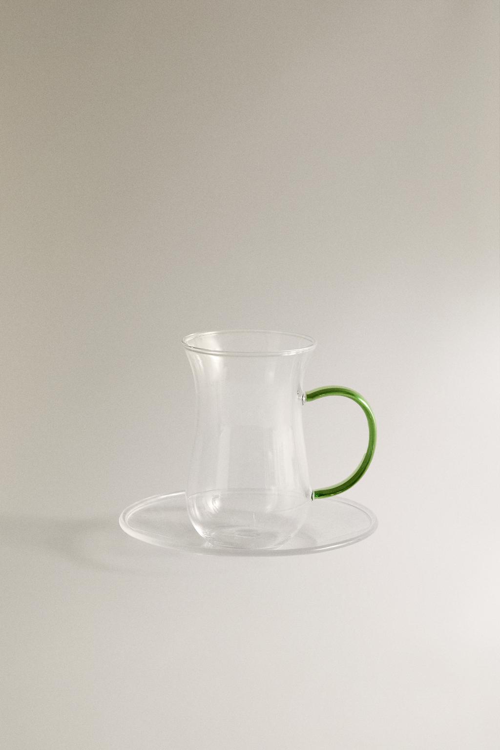 Стакан и блюдце из боросиликатного стекла