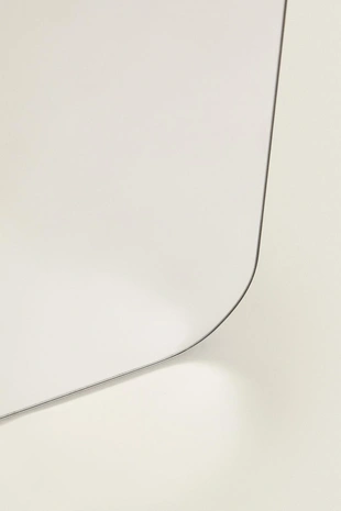 Асимметричное настенное зеркало- Заказать в России