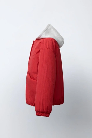 Стеганая куртка с капюшоном из флиса- Заказать в России