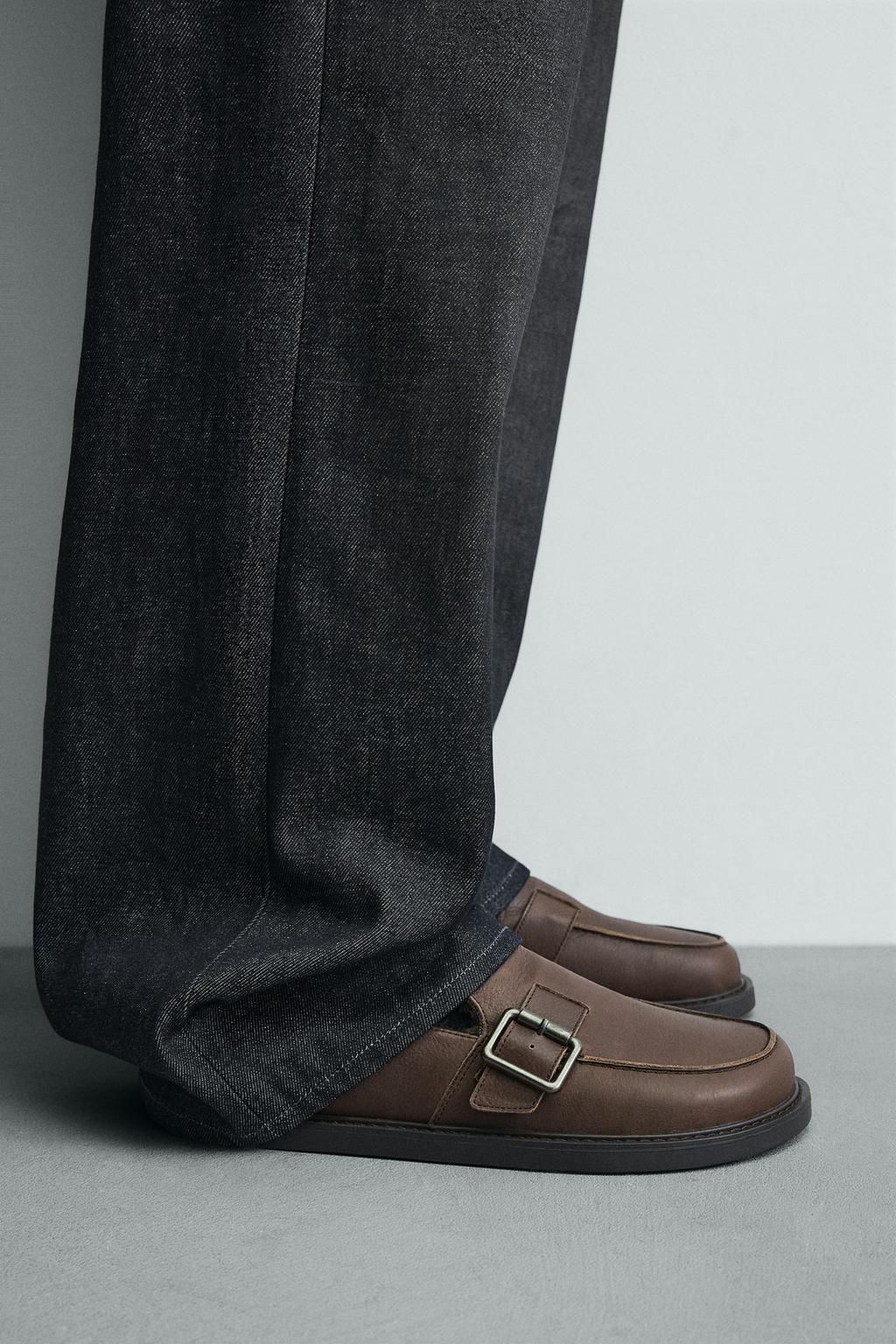 КОЖАНЫЕ САБО С ПРЯЖКОЙ