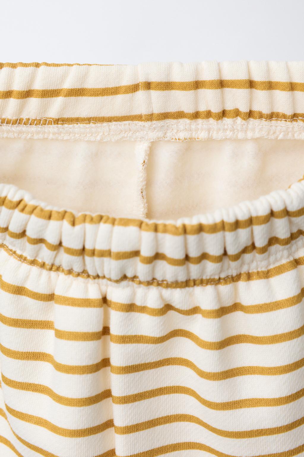 КОМПЛЕКТ ИЗ ТОЛСТОВКИ И БРЮК-ДЖОГГЕРОВ В ПОЛОСКУ