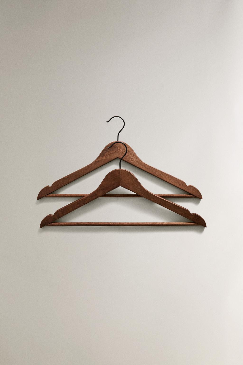 Набор деревянных вешалок для рубашек (набор из 2)