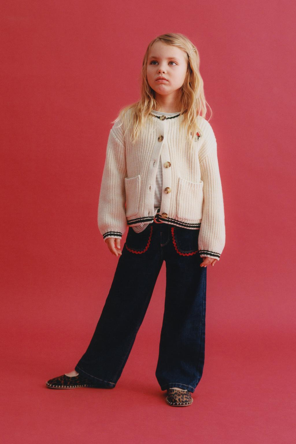 ВЯЗАНЫЙ КАРДИГАН С ВЫШИВКОЙ «МИННИ МАУС» © DISNEY