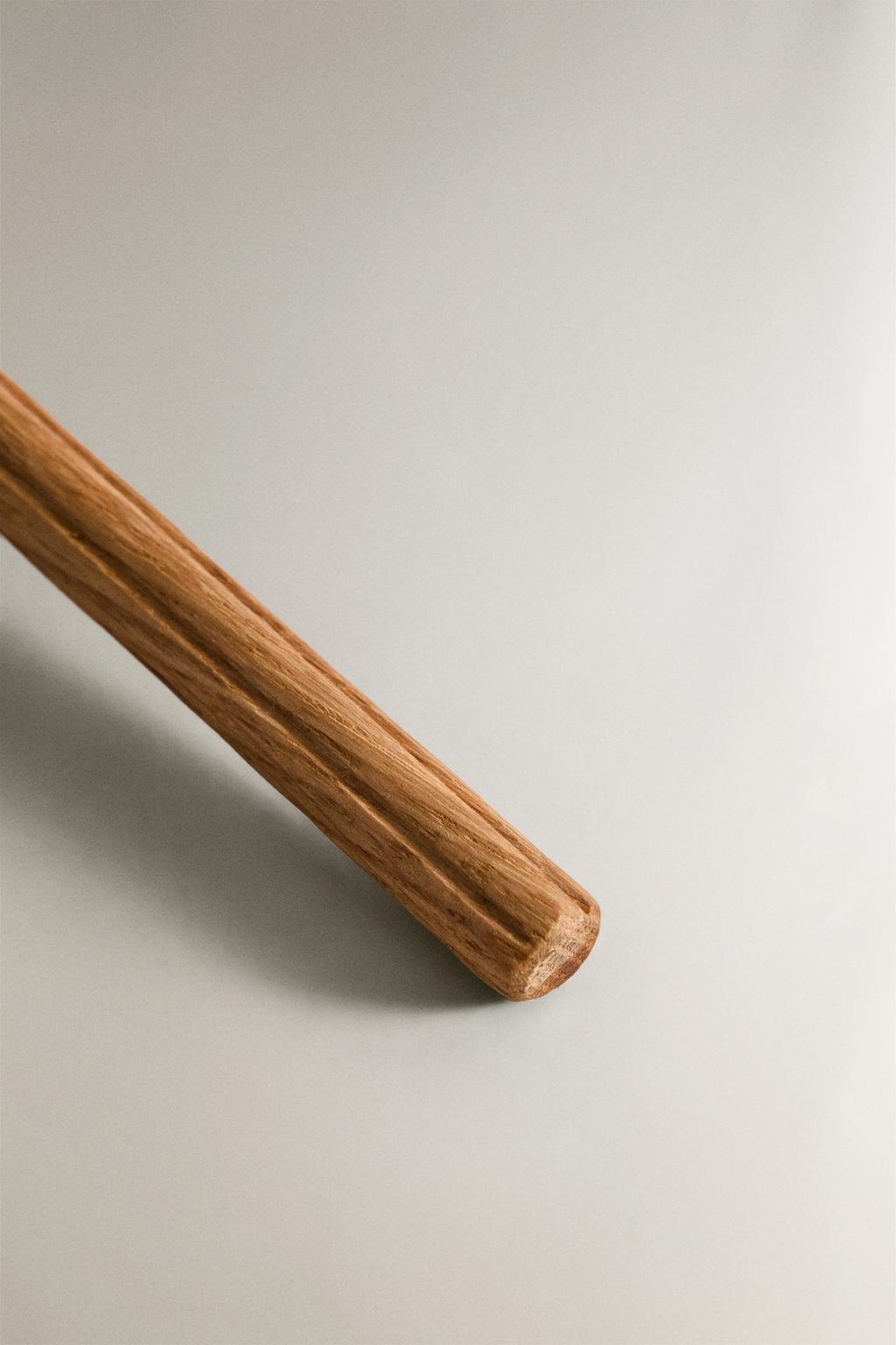 Дубовая черпака