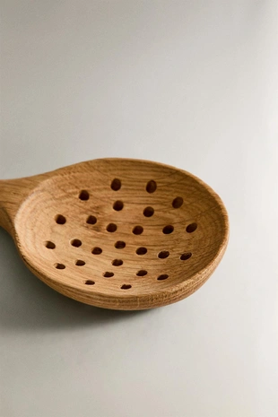 Дубовая дырчатая ложка- Заказать в России