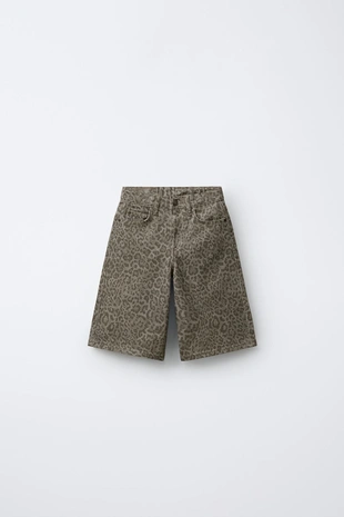 Джинсовые шорты с анималистичным принтом- Заказать в России