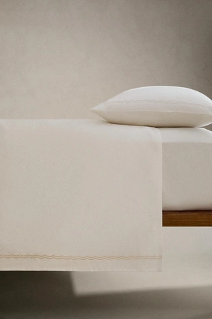 Покрывало из хлопкового сатина с отделкой (300 нитей)- Заказать в России