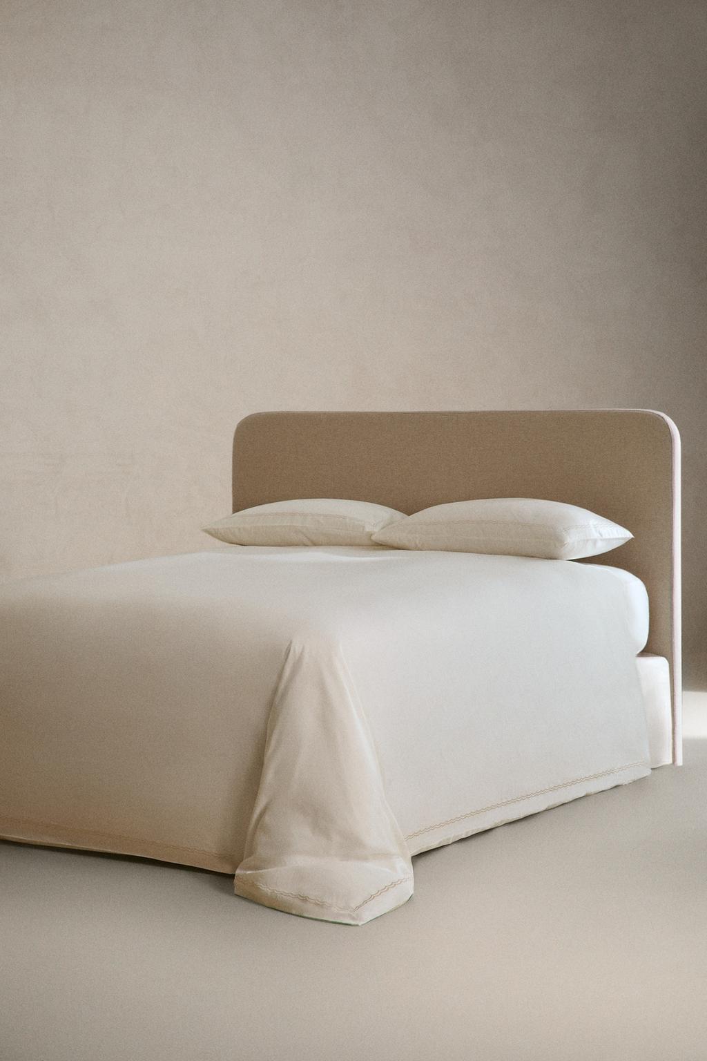 Покрывало из хлопкового сатина с отделкой (300 нитей)