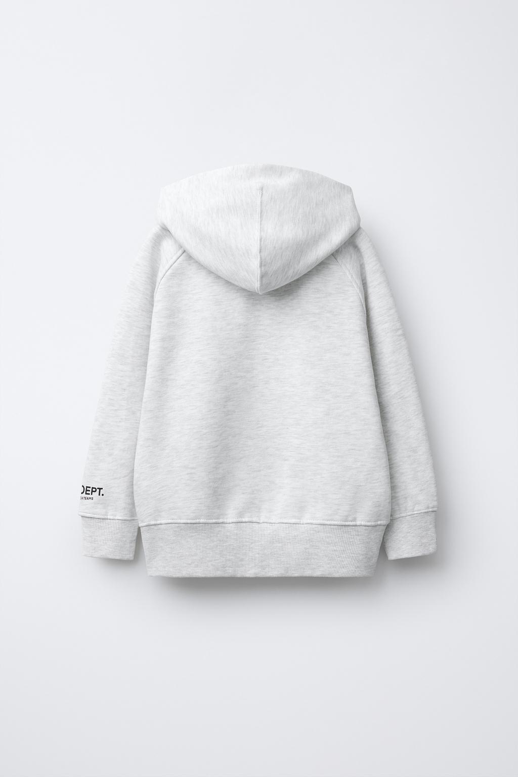 ТОЛСТОВКА НА МОЛНИИ