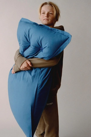 Джоггеры из мягкой ткани с надписью