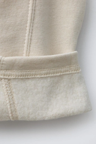 Брюки BARREL из мягкой ткани с нашивкой- Заказать в России