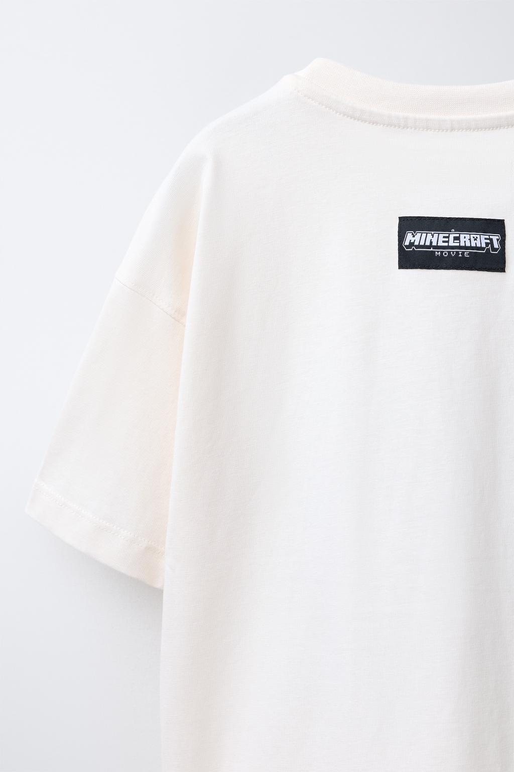 ФУТБОЛКА С ПРИНТОМ MINECRAFT © MOJANG AB. ™