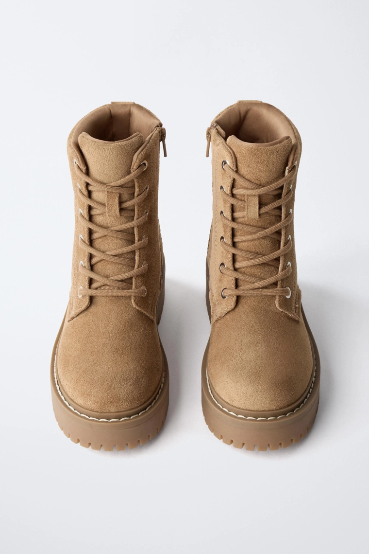 Кожаные ботинки на шнуровке