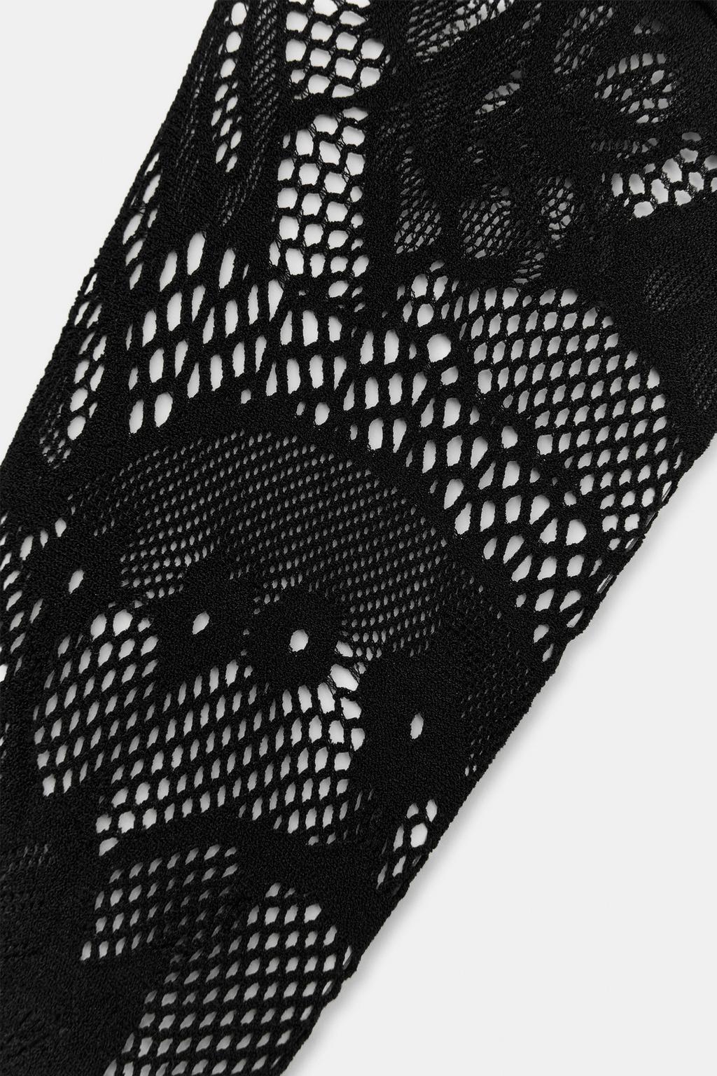 ВЫСОКИЕ БЕСШОВНЫЕ НОСКИ С КРУЖЕВОМ