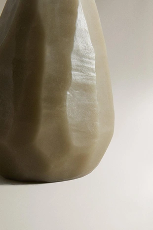 Декоративная зеленая свеча в форме капли- Заказать в России