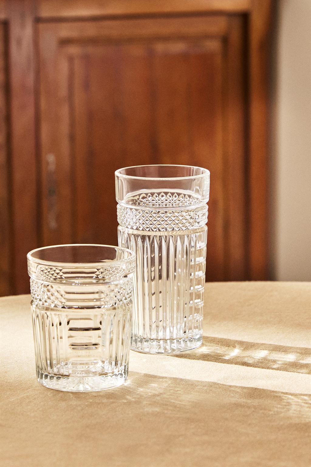 Стакан для газировки с объемным узором из стекла