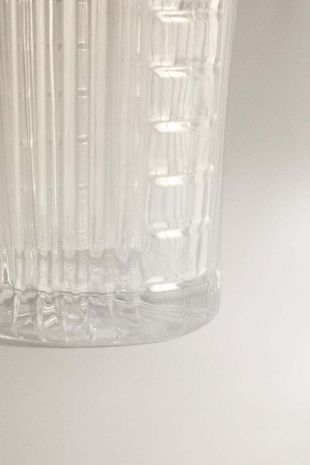 Стакан для газировки с объемным узором из стекла