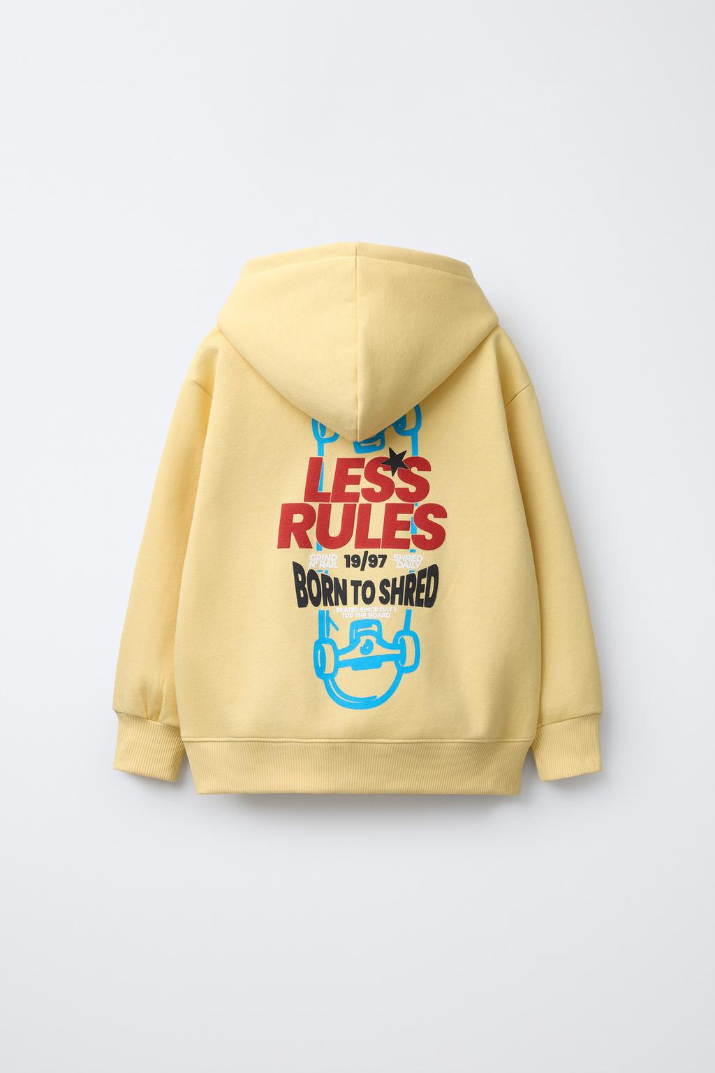 ХУДИ С КАПЮШОНОМ И СКЕЙТ-ПРИНТОМ