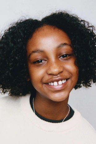 Вязаный свитер с вышитой собакой- Заказать в России