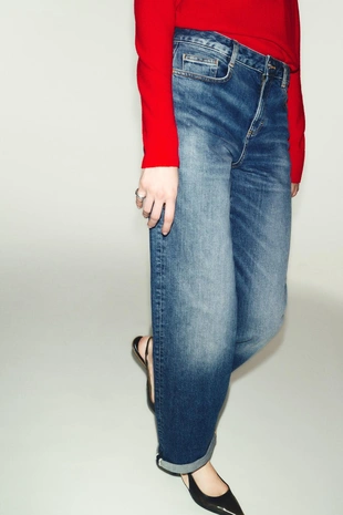 Джинсы Z.07 RELAXED FIT с высокой посадкой и отворотами- Заказать в России
