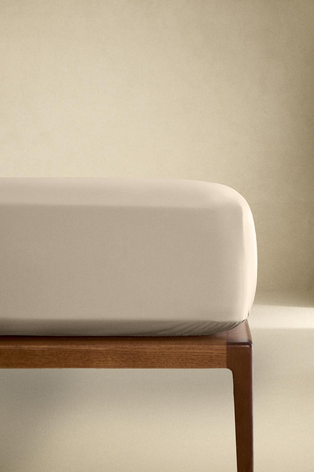 Простынь с резинкой percale | на матрас до 40 см (300 нитей)