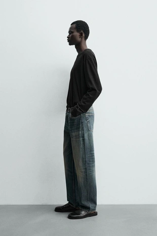 Джинсы STRAIGHT FIT- Заказать в России