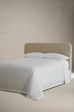 Простынь из плотного хлопкового сатина с плиссировкой (1000 ниток)- Заказать в России