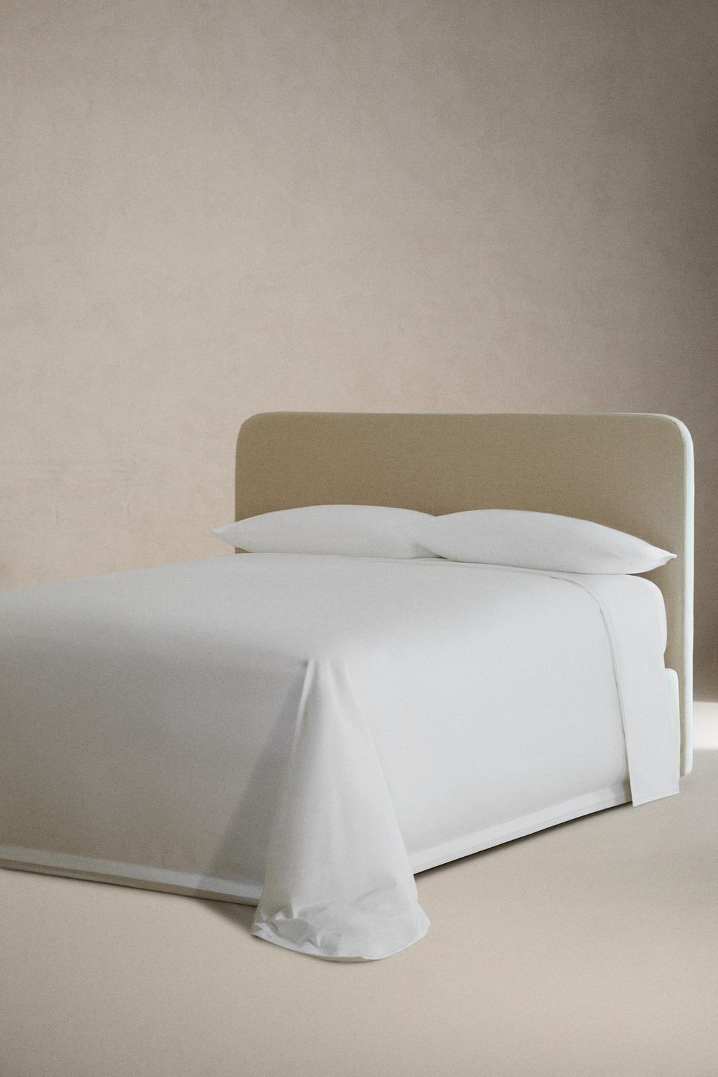 Простынь из плотного хлопкового сатина с плиссировкой (1000 ниток)