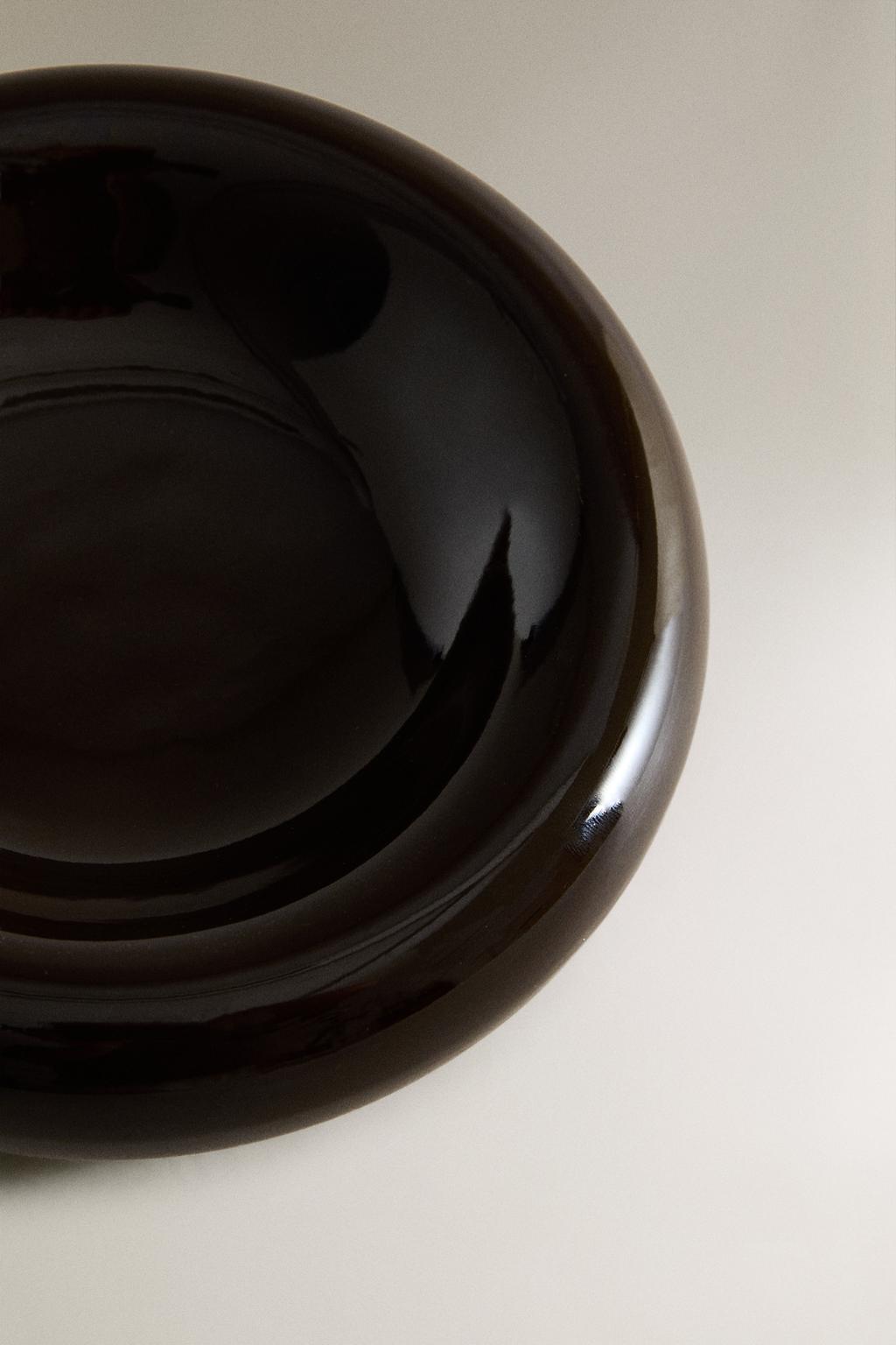 Декоративные блестящие подносы