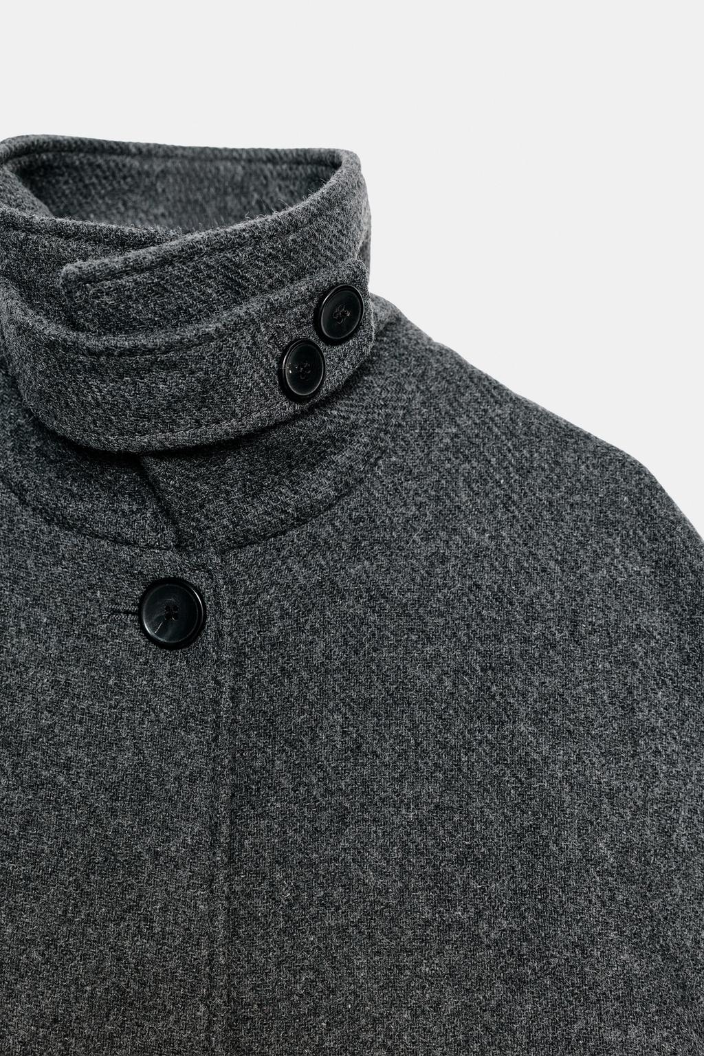 КОРОТКОЕ ПАЛЬТО ИЗ СМЕСОВОЙ ШЕРСТИ С ВОРОТНИКОМ-СТОЙКОЙ