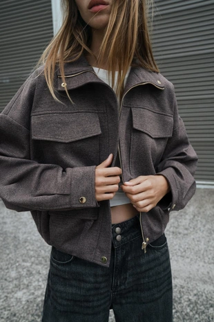 Бомбер с воротником-стойкой- Заказать в России