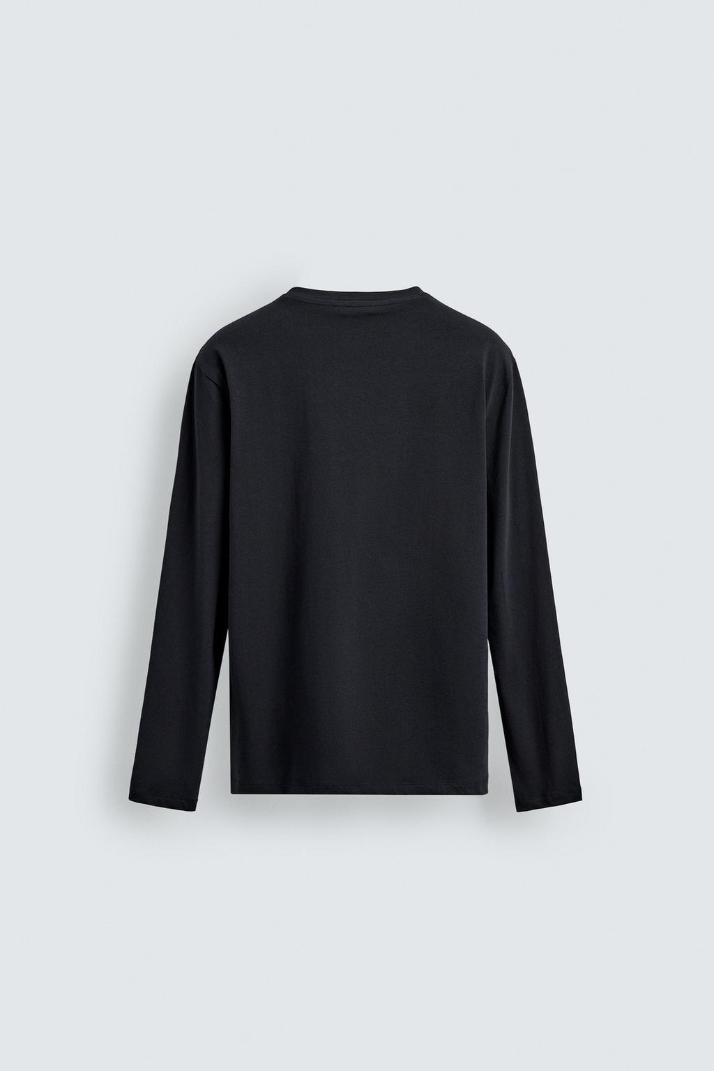 БАЗОВАЯ ФУТБОЛКА SLIM FIT