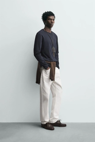 Базовая футболка SLIM FIT- Заказать в России