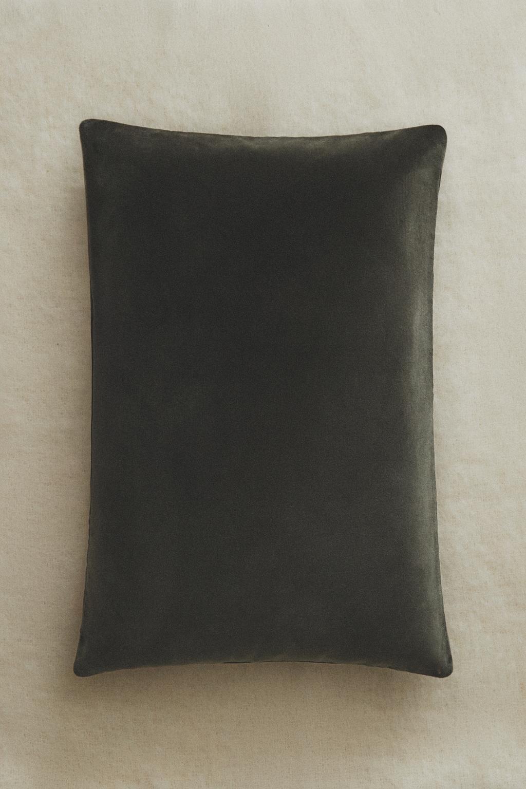 Вельветовая наволочка