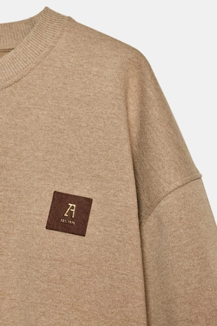 Толстовка с нашивкой- Заказать в России