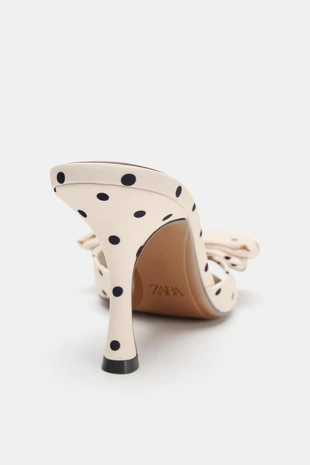 Атласные босоножки на каблуке с большим бантом- Заказать в России