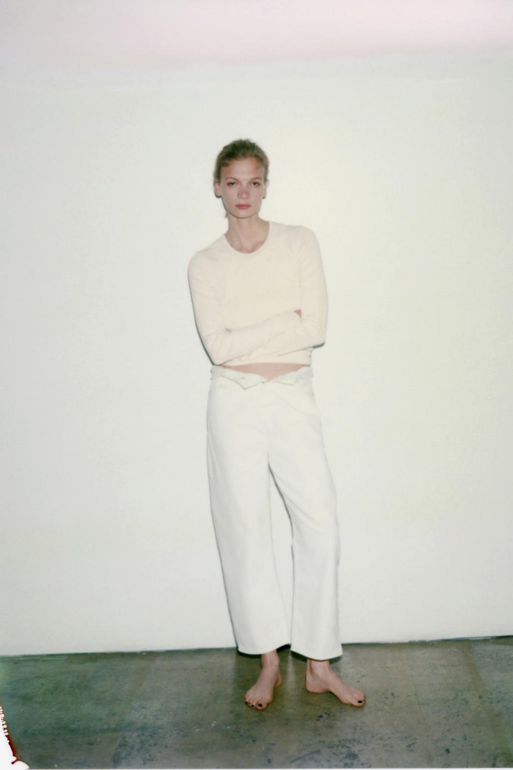 ФУТБОЛКА С ДВОЙНОЙ ВЫШИВКОЙ