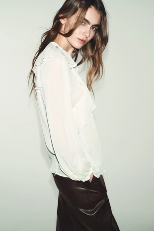 Блуза со складками и воланами- Заказать в России